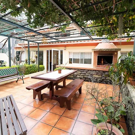 Pinehouse Curral Das Freiras